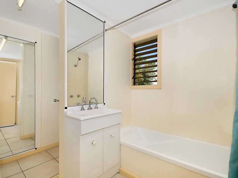 233 Aumuller Street, Cairns QLD 4870