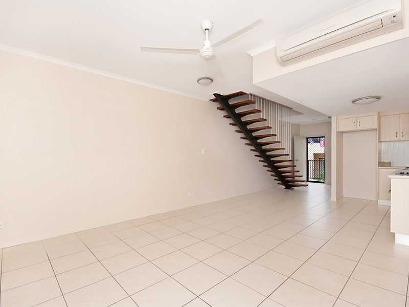 13/6 James Street, Cairns North QLD 4870