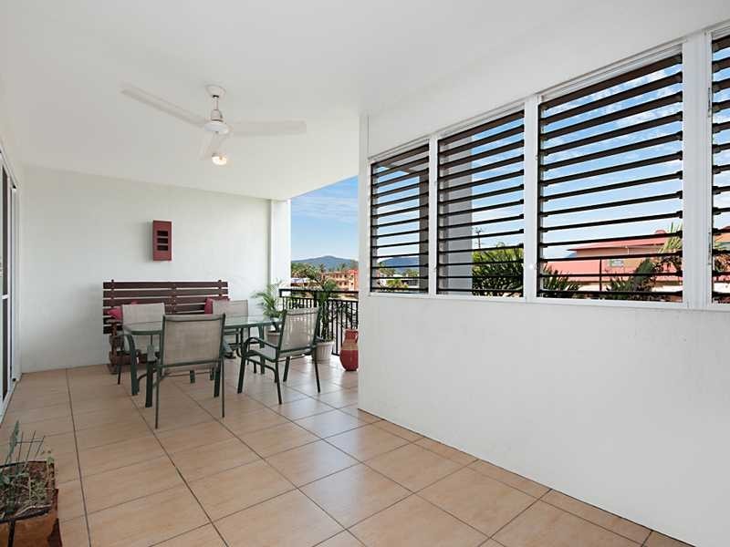 7/18 Smith Street, Cairns North QLD 4870