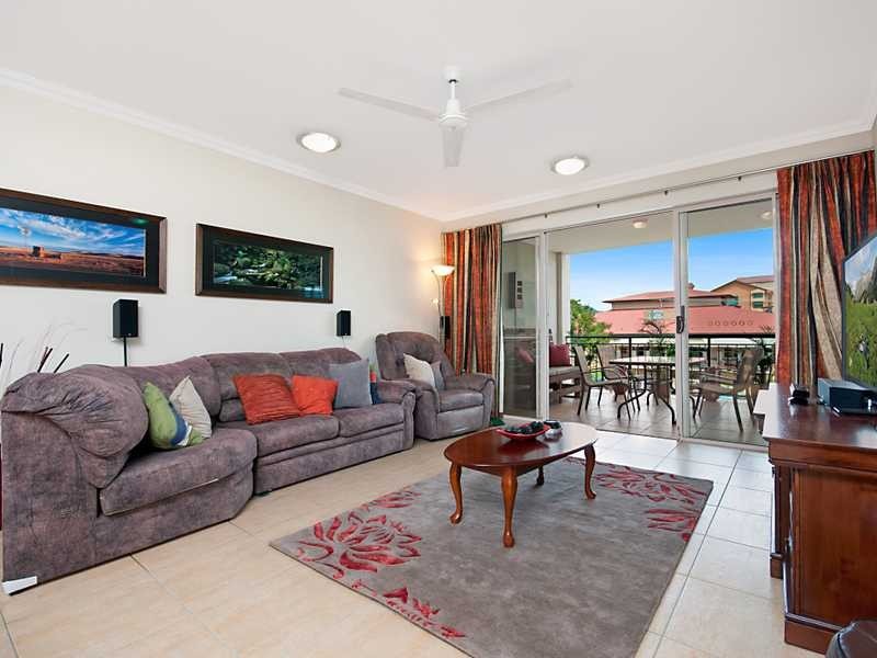 7/18 Smith Street, Cairns North QLD 4870