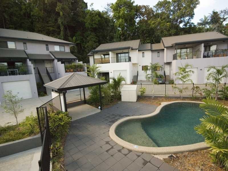 211/11 Charlekata Close, Freshwater QLD 4870