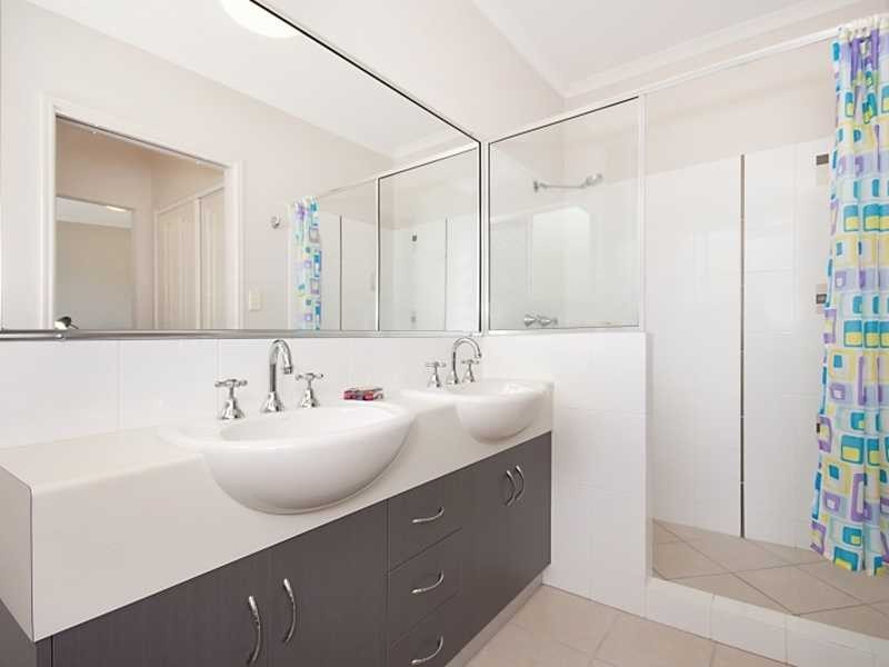 15/15 Thomas Street, Cairns North QLD 4870
