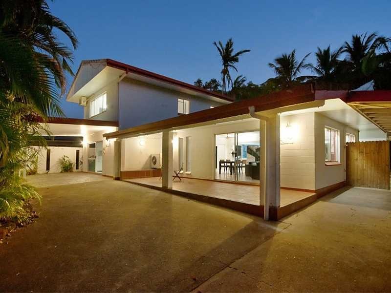 6 Maina Street, Woree QLD 4868