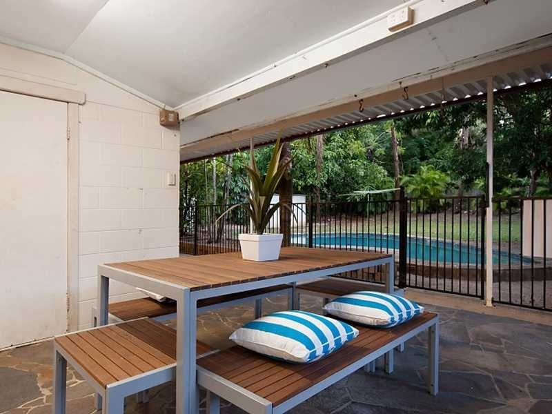 6 Maina Street, Woree QLD 4868