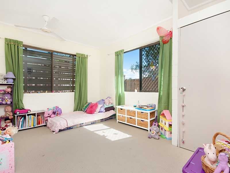 64- 66 Rigg Street, Cairns QLD 4870