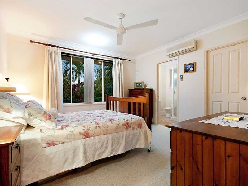 26 Grimes Close, Kanimbla QLD 4870