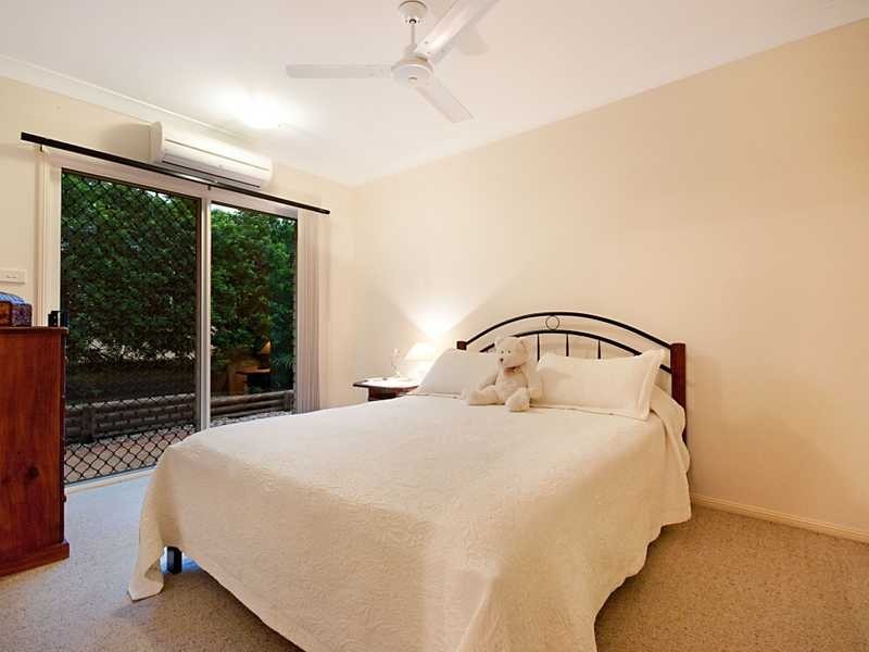 26 Grimes Close, Kanimbla QLD 4870