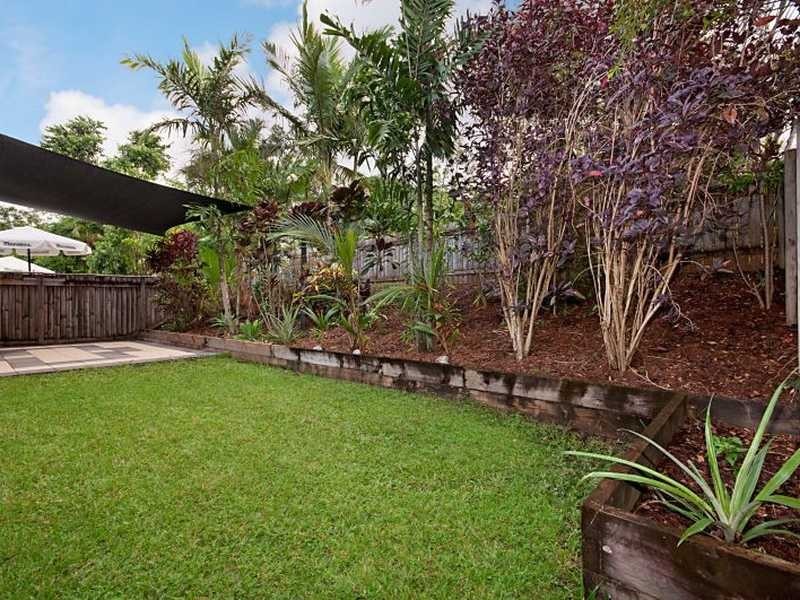 24/190 Irene Street, Mooroobool QLD 4870