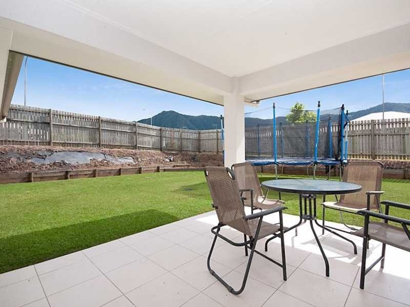 17 Cliffdale Street, Bentley Park QLD 4869