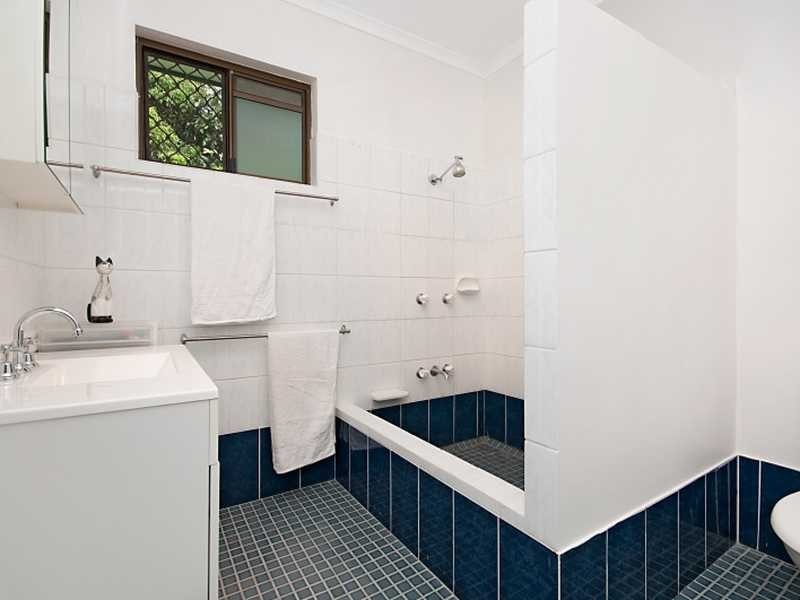 1/10 Tristania Street, Holloways Beach QLD 4878