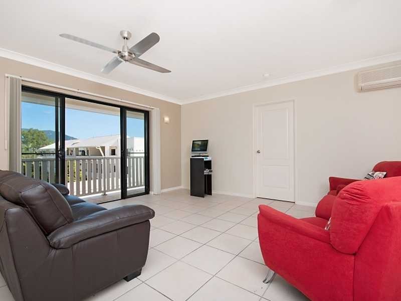 33/44 Pease Street, Cairns QLD 4870