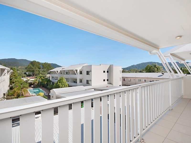 33/44 Pease Street, Cairns QLD 4870