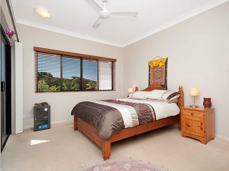 8/293 Esplanade, Cairns North QLD 4870