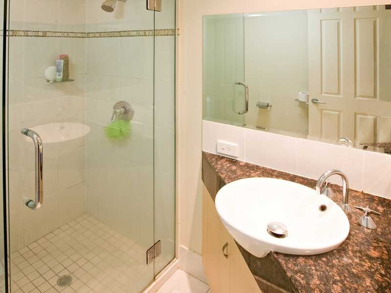 7/75 Spence Street, Cairns City QLD 4870