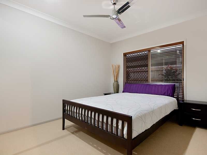 39 Elphinstone Street, Kanimbla QLD 4870