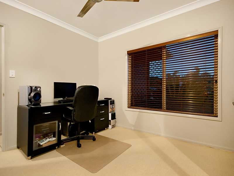 39 Elphinstone Street, Kanimbla QLD 4870