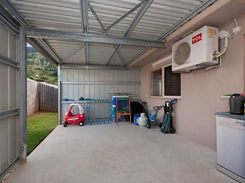 39 Elphinstone Street, Kanimbla QLD 4870