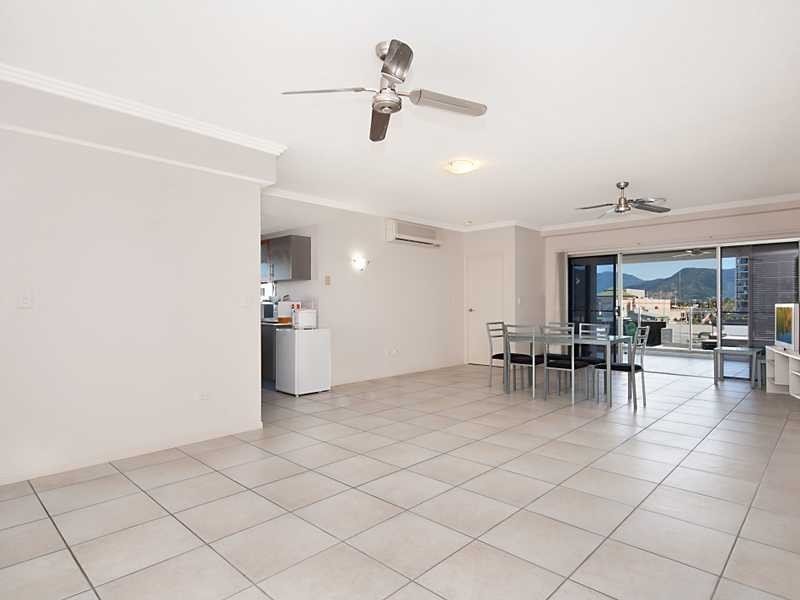 12/112 Sheridan Street, Cairns City QLD 4870