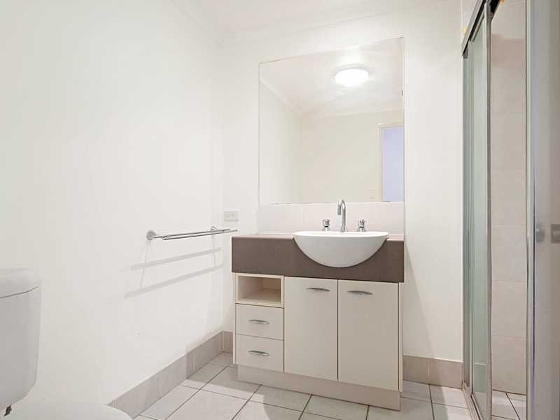 6/164 Spence Street, Cairns QLD 4870