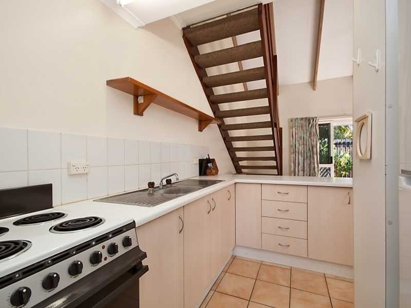 81-83 Jensen Street, Whitfield QLD 4870