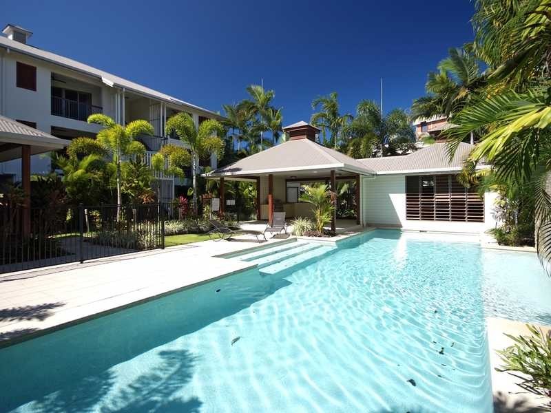 2/242 Grafton Street, Cairns North QLD 4870