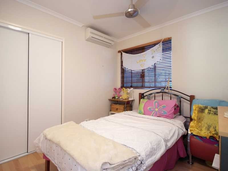 2/242 Grafton Street, Cairns North QLD 4870