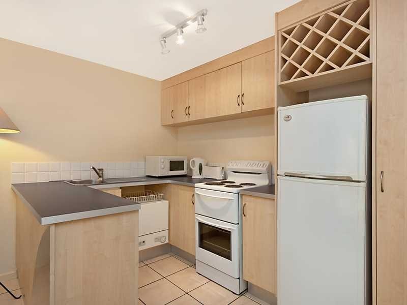 22/10 Digger Street, Cairns North QLD 4870
