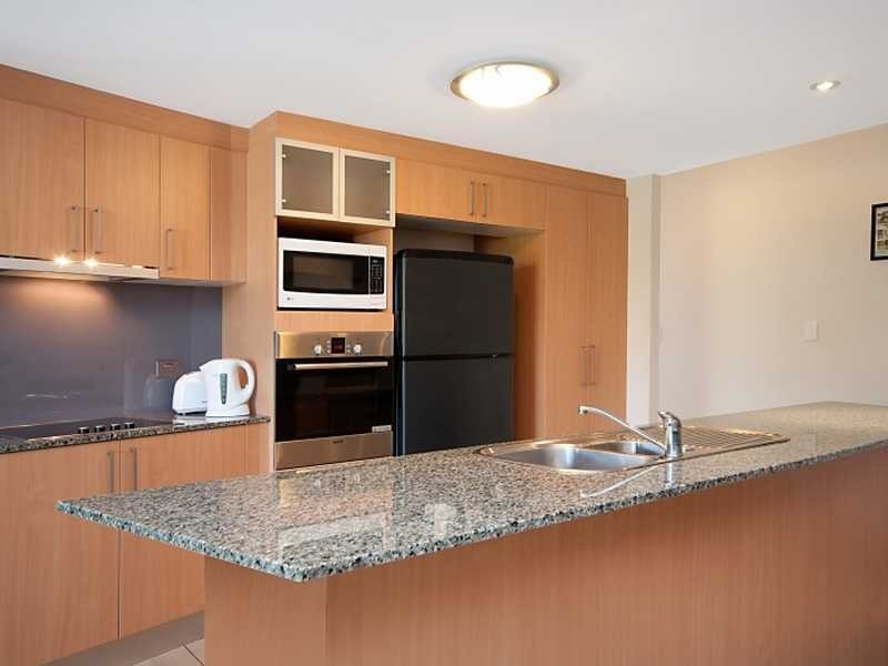 6/242 Grafton Street, Cairns North QLD 4870