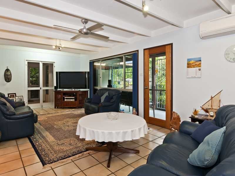 29 Passchendaele Street, Stratford QLD 4870