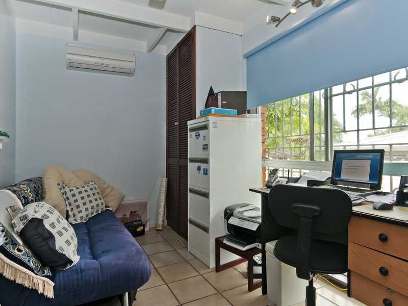 29 Passchendaele Street, Stratford QLD 4870