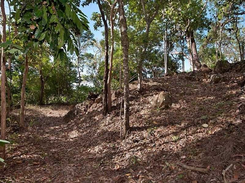 1 Jarda Street, Smithfield QLD 4878