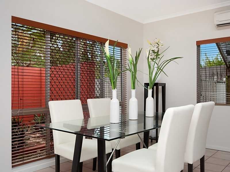 156 Greenslopes Street, Edge Hill QLD 4870