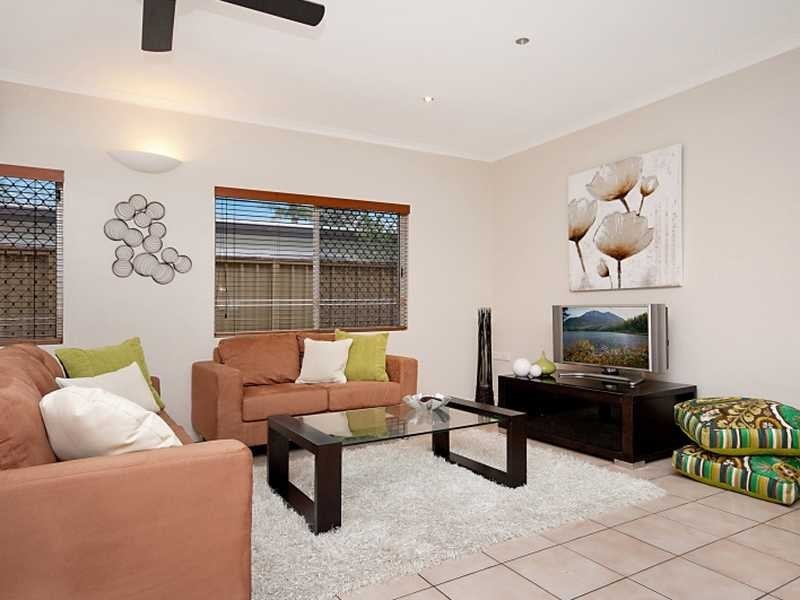 156 Greenslopes Street, Edge Hill QLD 4870