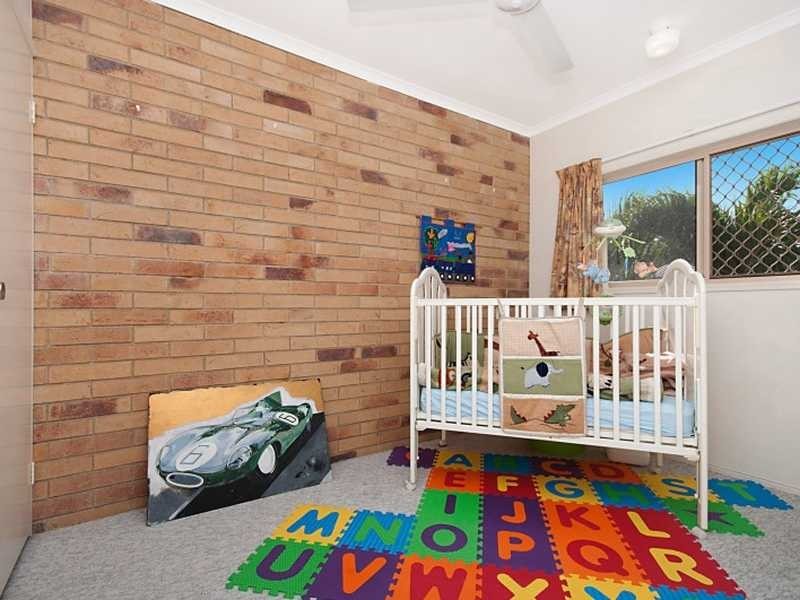 2/6 Grantala Street, Manoora QLD 4870