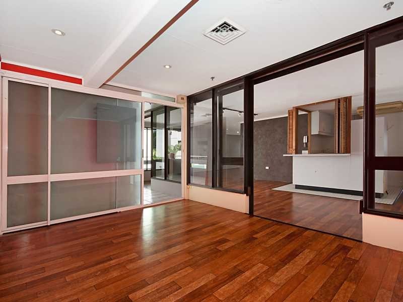 5/92 Abbott Street, Cairns City QLD 4870