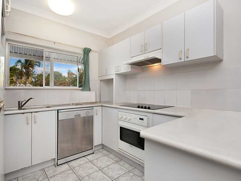 2/37 Martyn Street, Parramatta Park QLD 4870