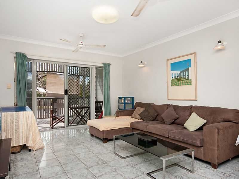 2/37 Martyn Street, Parramatta Park QLD 4870