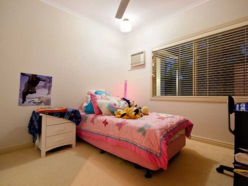 63 Hobson Drive, Brinsmead QLD 4870