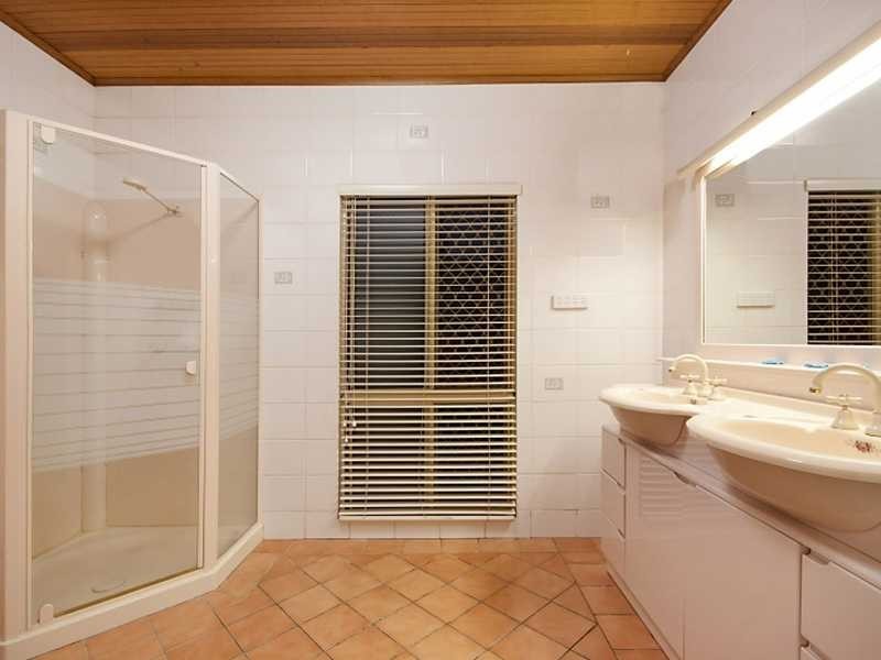 63 Hobson Drive, Brinsmead QLD 4870