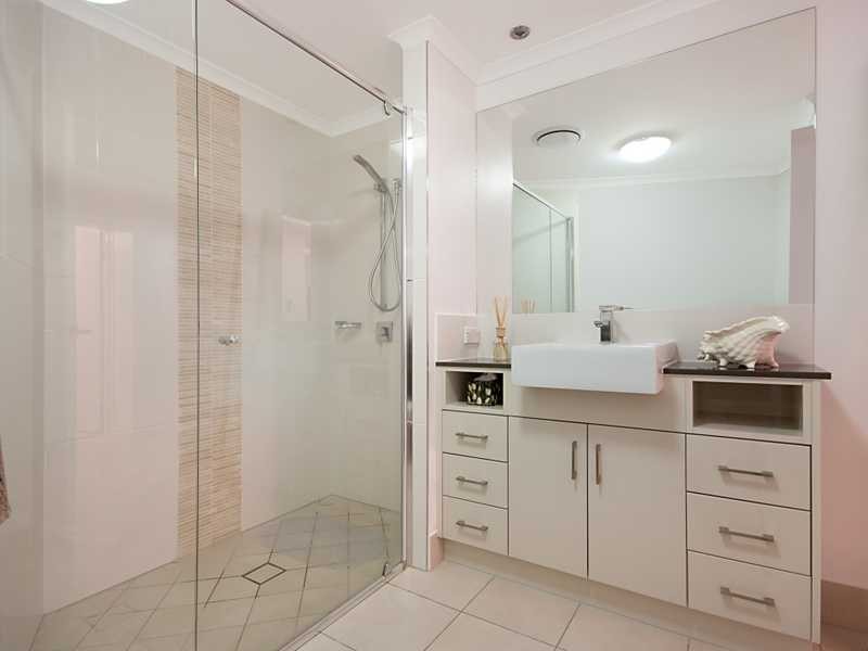 107/114 to 118 Abbott Street, Cairns City QLD 4870