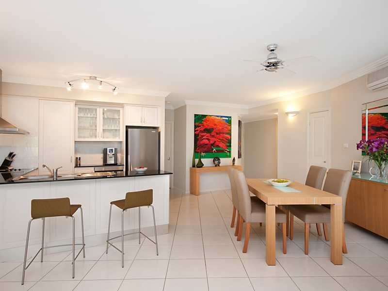 9/291 Esplanade, Cairns North QLD 4870