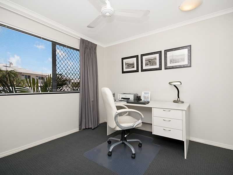 9/291 Esplanade, Cairns North QLD 4870