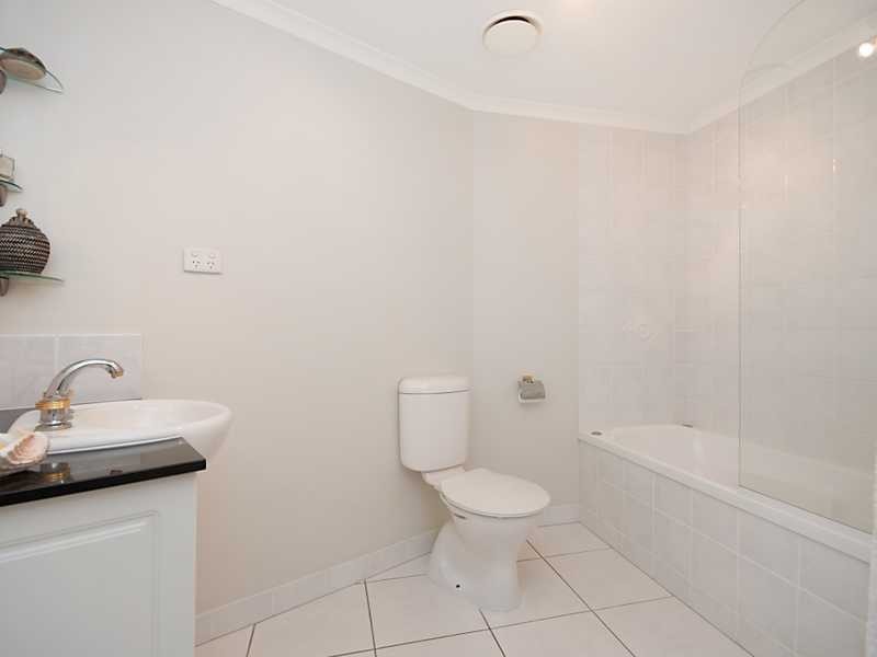 9/291 Esplanade, Cairns North QLD 4870