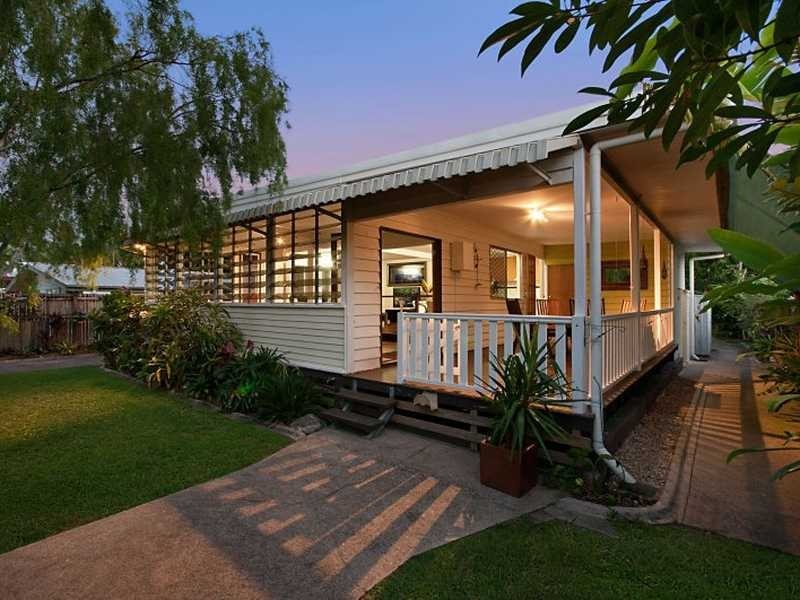 113 Russell Street, Edge Hill QLD 4870