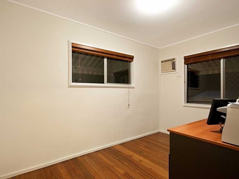 113 Russell Street, Edge Hill QLD 4870