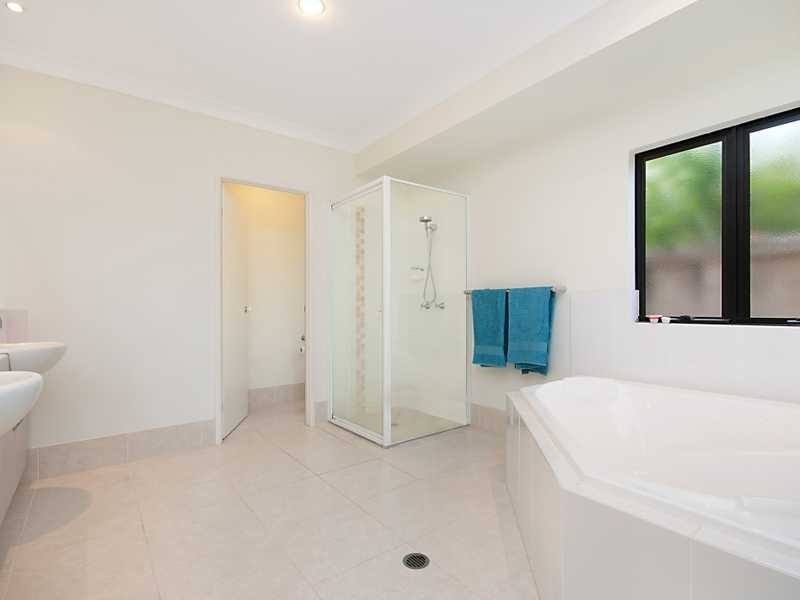 47 Propeller Court, Trinity Park QLD 4879