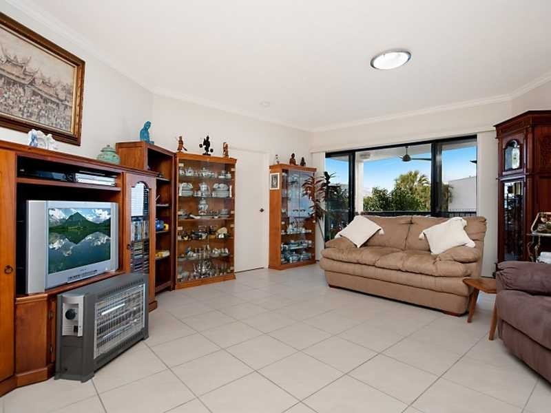 9/15 Minnie Street, Cairns City QLD 4870