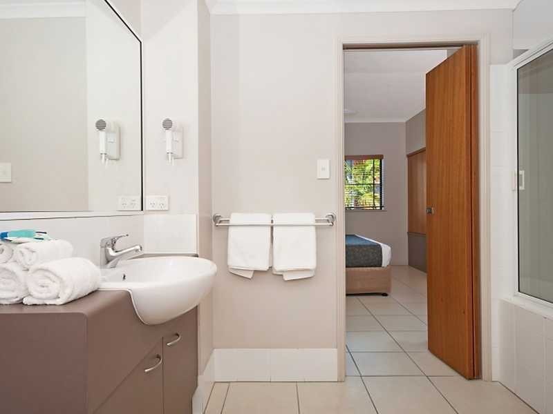 1161 & 1162 3-11 Water Street, Cairns City QLD 4870