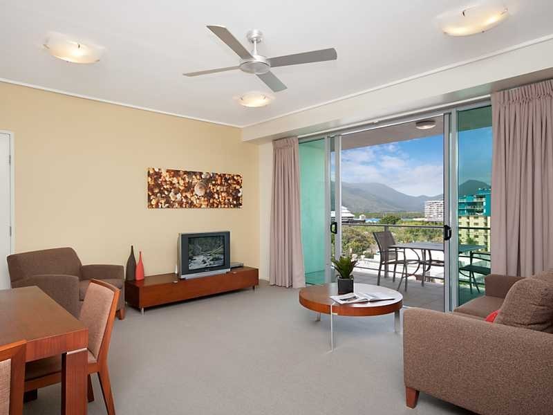 30904/99 Esplanade, Cairns City QLD 4870