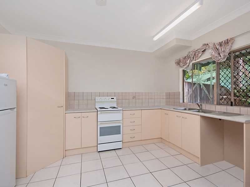 4/80 Old Smithfield Road, Freshwater QLD 4870